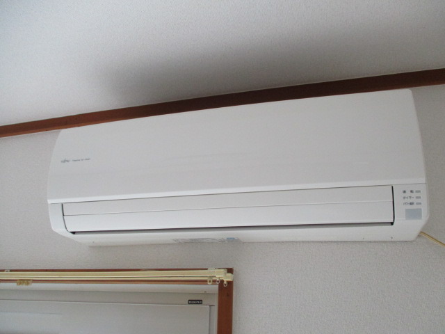 その他設備　エアコン付きで年中快適です