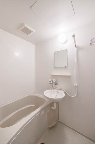 バス・シャワールーム　浴室