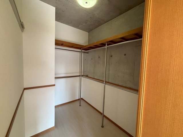 収納　ウイングF・S