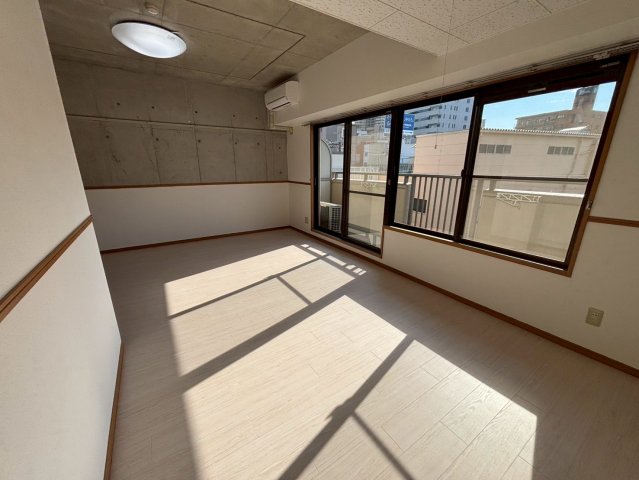 居室・リビング　ウイングF・S