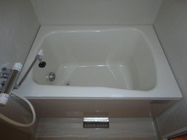 バス・シャワールーム　バス（イメージ）