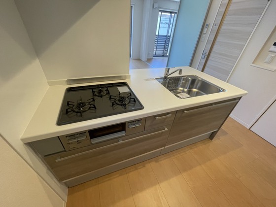 キッチン　※別部屋の写真です