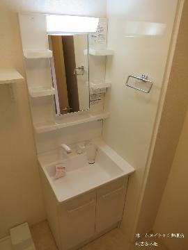 洗面設備　洗髪洗面化粧台