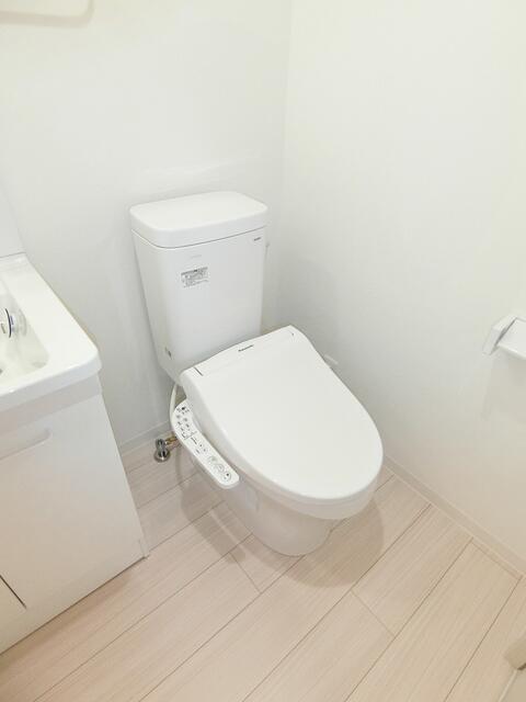 トイレ　他号室　同施工参考写真