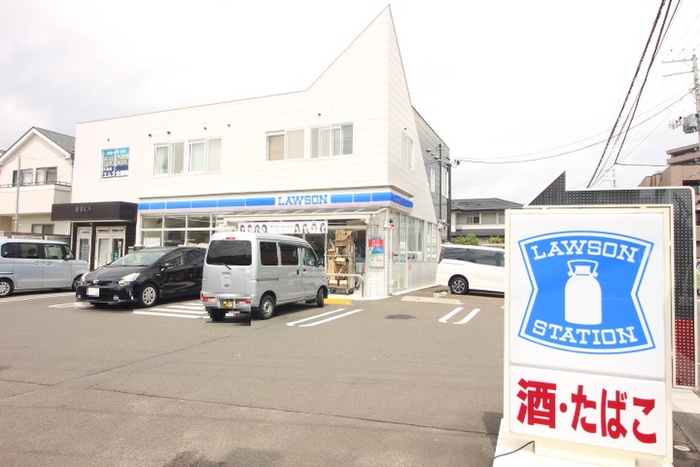 コンビニ　ローソン仙台南光台４丁目店（コンビニ）まで650m