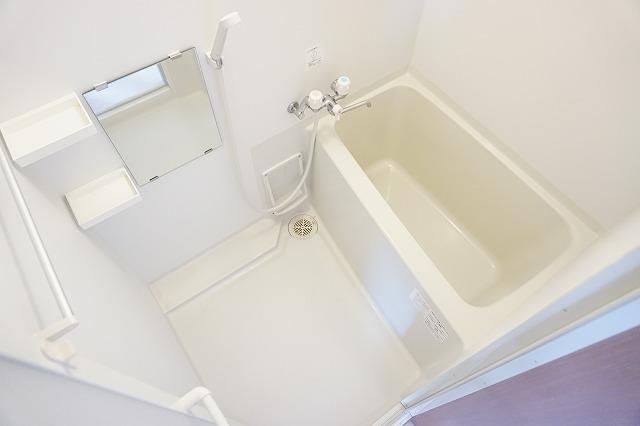 バス・シャワールーム　浴室