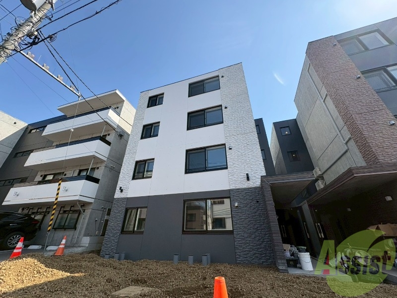 建物外観　外観予想パース　札幌市中央区「Ｅｓｔａｌｉｏｎ　Ｓｏｅｎ」