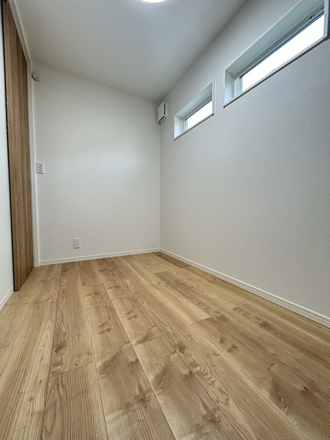 その他共有部分　１階サービスルーム（納戸）３．５畳