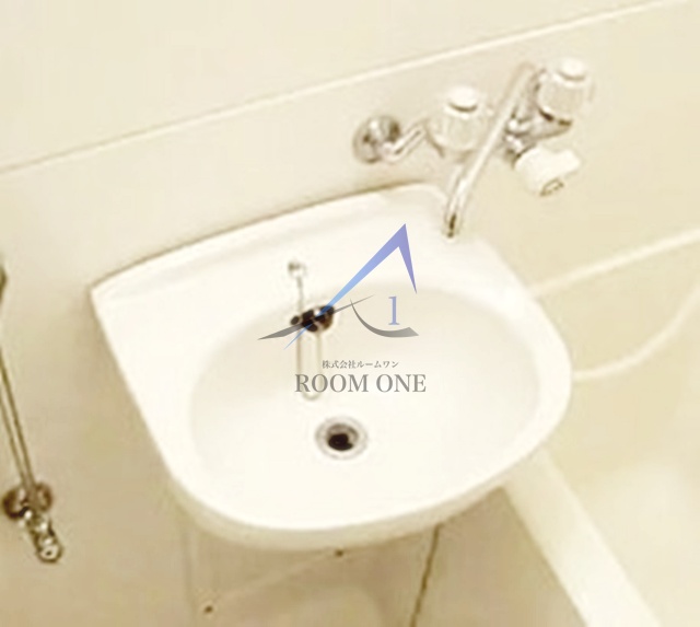 洗面設備　洗面台です。