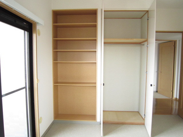 収納　クローゼット