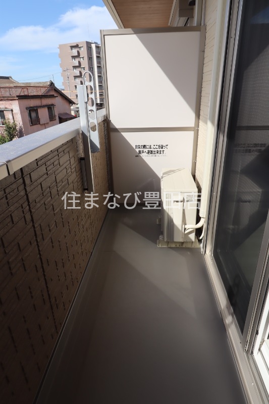 バルコニー　同型別部屋写真