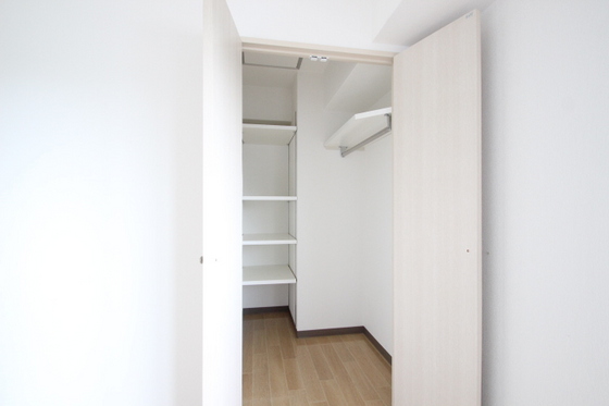 収納　※別部屋の写真です