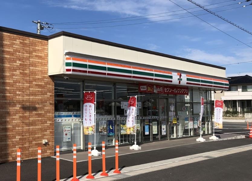コンビニ　セブンイレブン木更津瓜倉店（コンビニ）まで750m