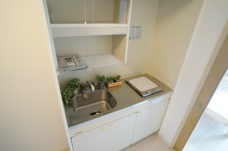 キッチン　※同建物の別のお部屋の写真です。