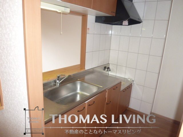 キッチン　コンロ設置可。お好きなコンロを設置ください。