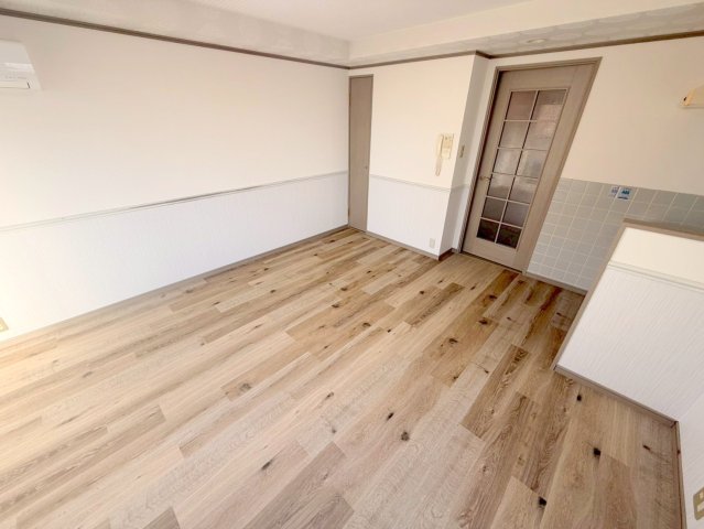 その他部屋・スペース　どんな家具でも合わせやすいですよ。