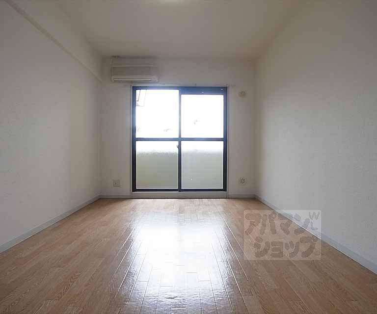 居室・リビング　洋室