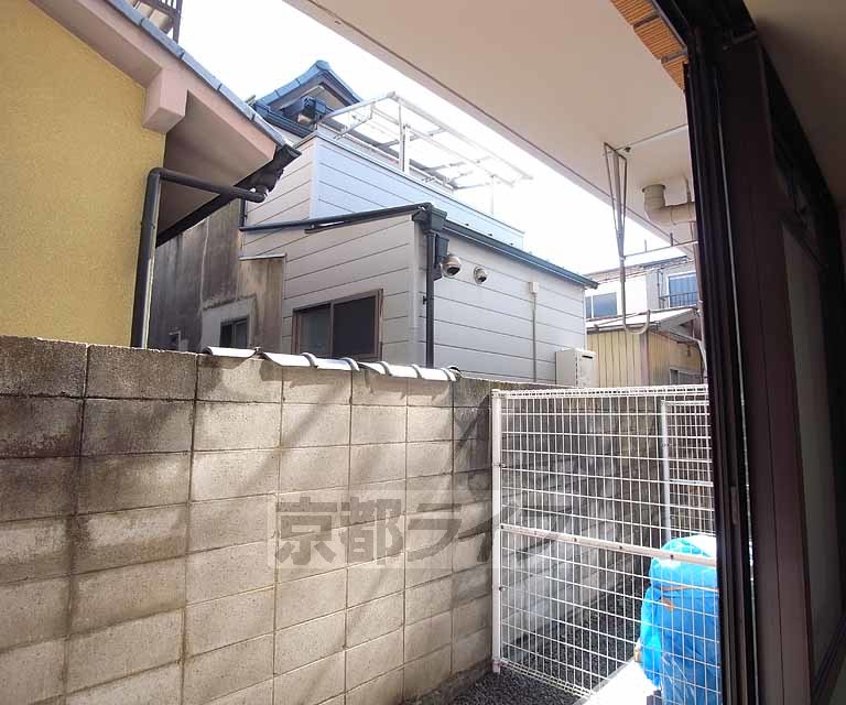 眺望　日の光が入ります。