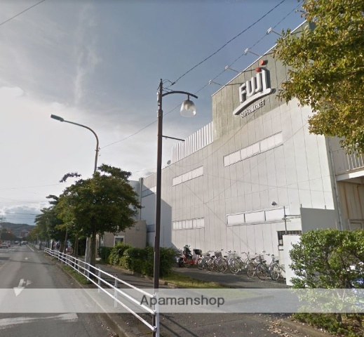 スーパー　ＦＵＪＩ徳延店（スーパー）まで820m