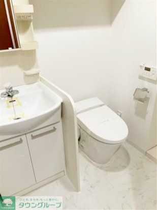 トイレ　お部屋探しは株式会社　タウンハウジング　までお気軽にお問合…