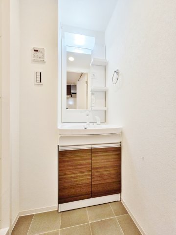 洗面設備　★洗面台