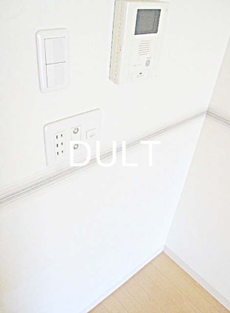 セキュリティ　モニター付きインターホンです。