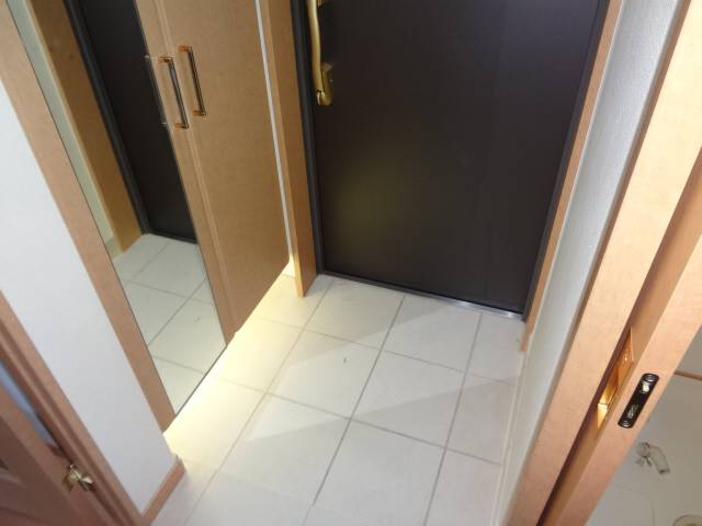 玄関　玄関