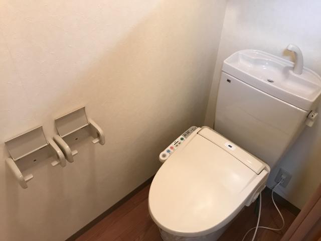 トイレ　シャワー付トイレ