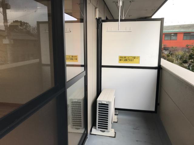 バルコニー　ベランダ