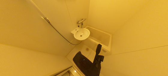 バス・シャワールーム　※別部屋の写真です