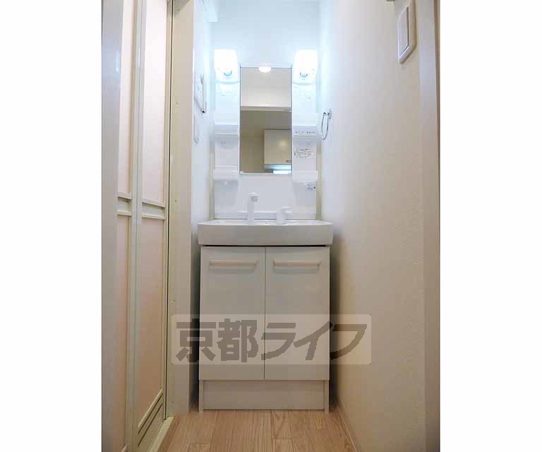 洗面設備　洗面所です