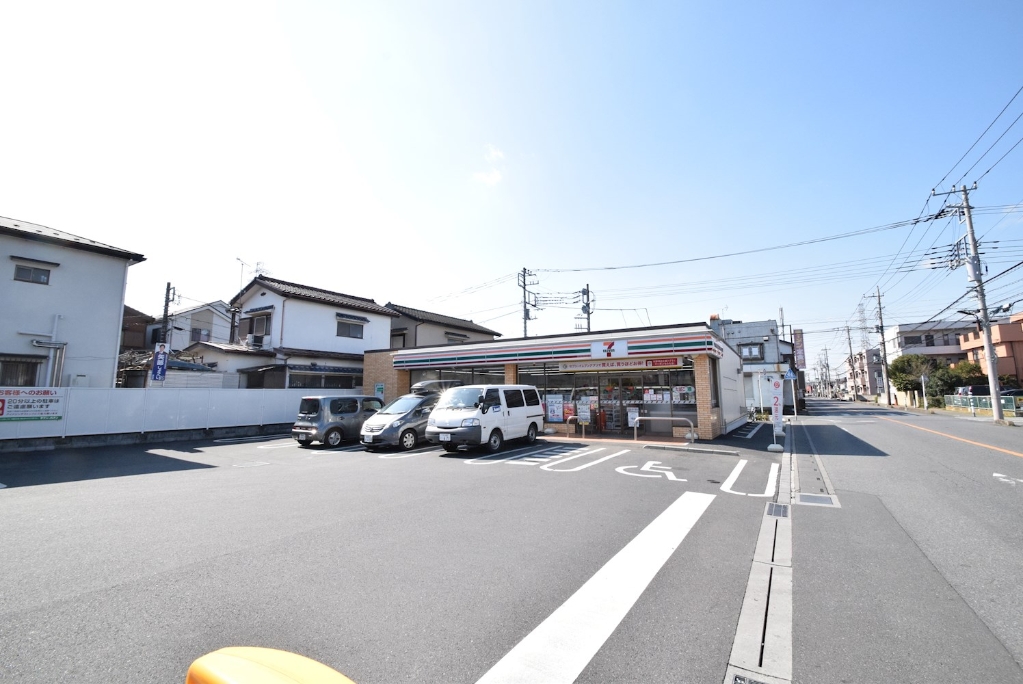 コンビニ　セブンイレブンそうか公園通り（コンビニ）まで396m