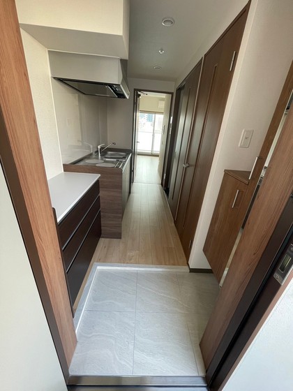 玄関　※別号室の写真です