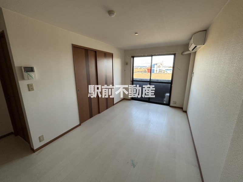 居室・リビング　広々リビング