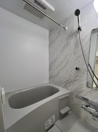 バス・シャワールーム　反転タイプ