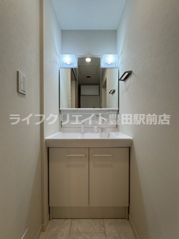 洗面設備　※室内写真は同ハウスメーカー施工イメージとなります。