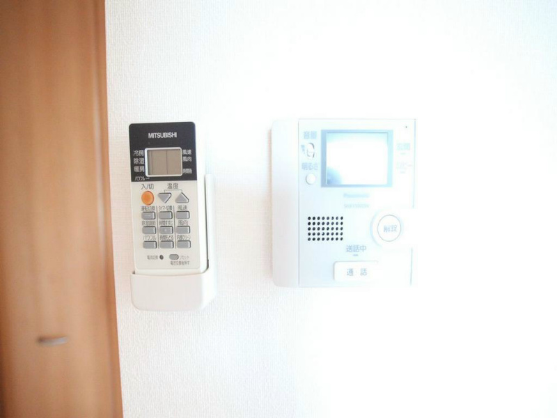 セキュリティ　TVモニター付インターホン