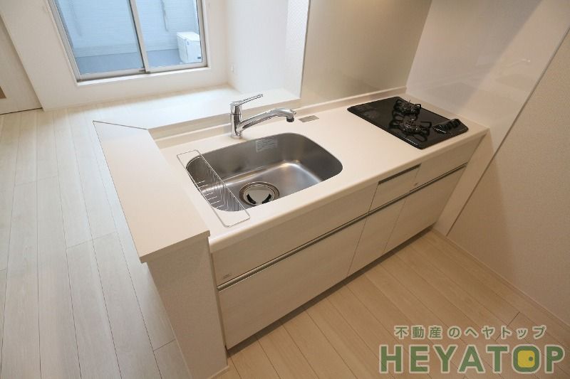 キッチン　毎日のお料理が楽しくなるシステムキッチン完備