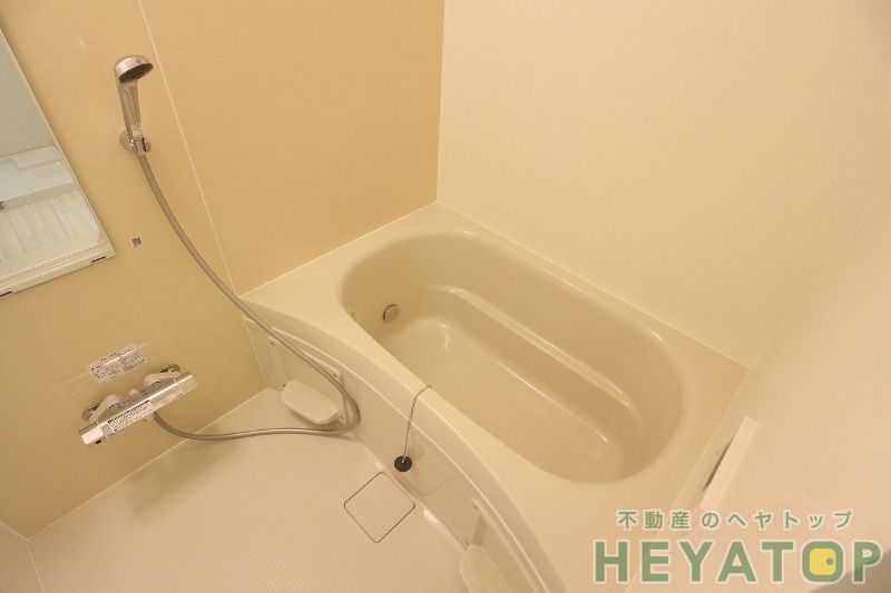 バス・シャワールーム　追焚き・浴室乾燥機付きお風呂