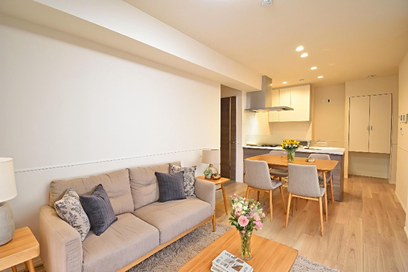 居室・リビング　ＣＧ画像の為実際は家具・家電の設置無し。