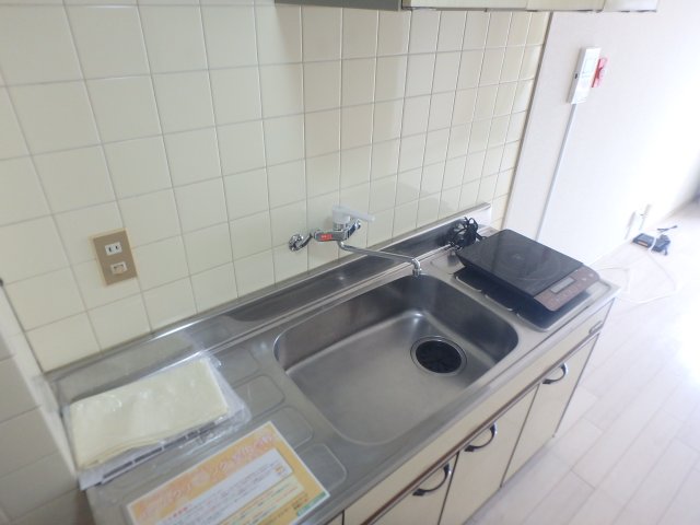 キッチン　キッチンでお料理をお楽しみください