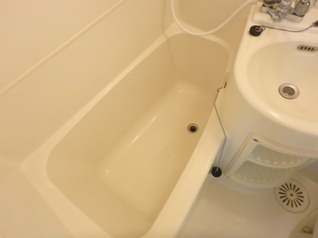 バス・シャワールーム　日々の疲れを癒すお風呂付です