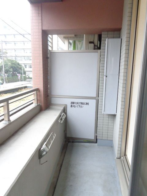 バルコニー　バルコニー