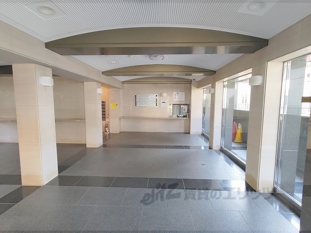 ロビー　ロビー