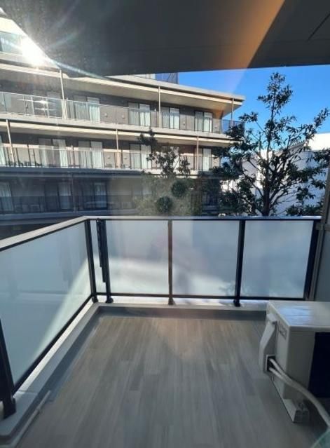 バルコニー　開放的で明るい空間を演出してくれるバルコニーです