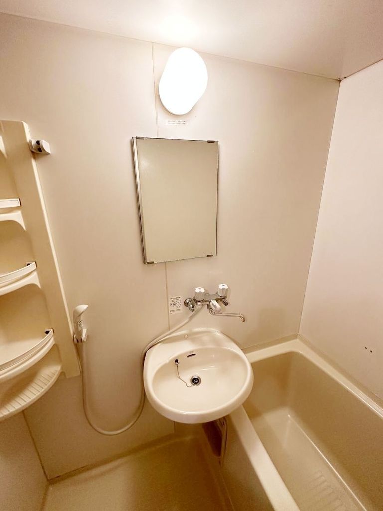 洗面設備　バス