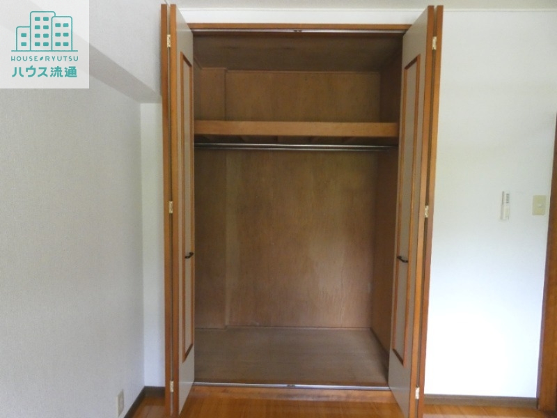 収納　※別号室の写真です