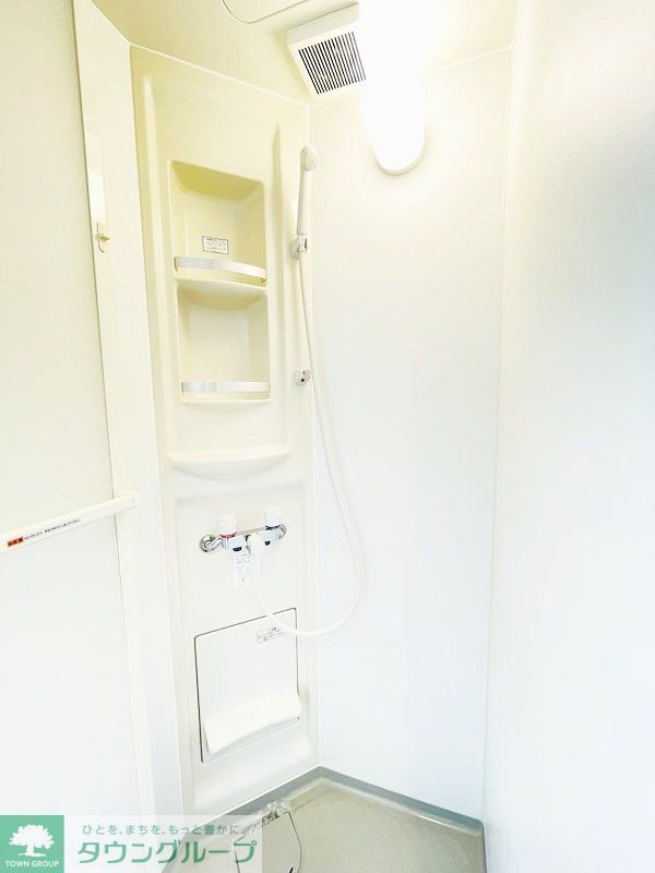 バス・シャワールーム　シャワーブース