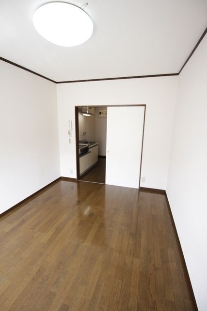 居室・リビング　★お部屋探しは、タウンハウジング多摩センター店へ★