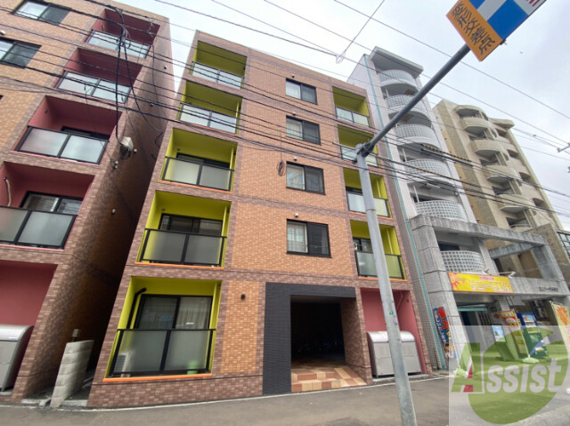 建物外観　札幌市中央区南６条西「グランスター９」